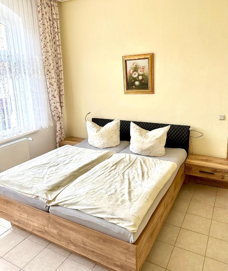Borchert Apartment *